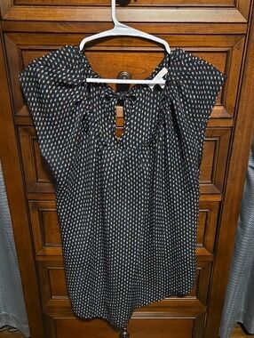 LC Lauren Conrad Black Microprint Cap-Sleeve Tie-Neck Blouse